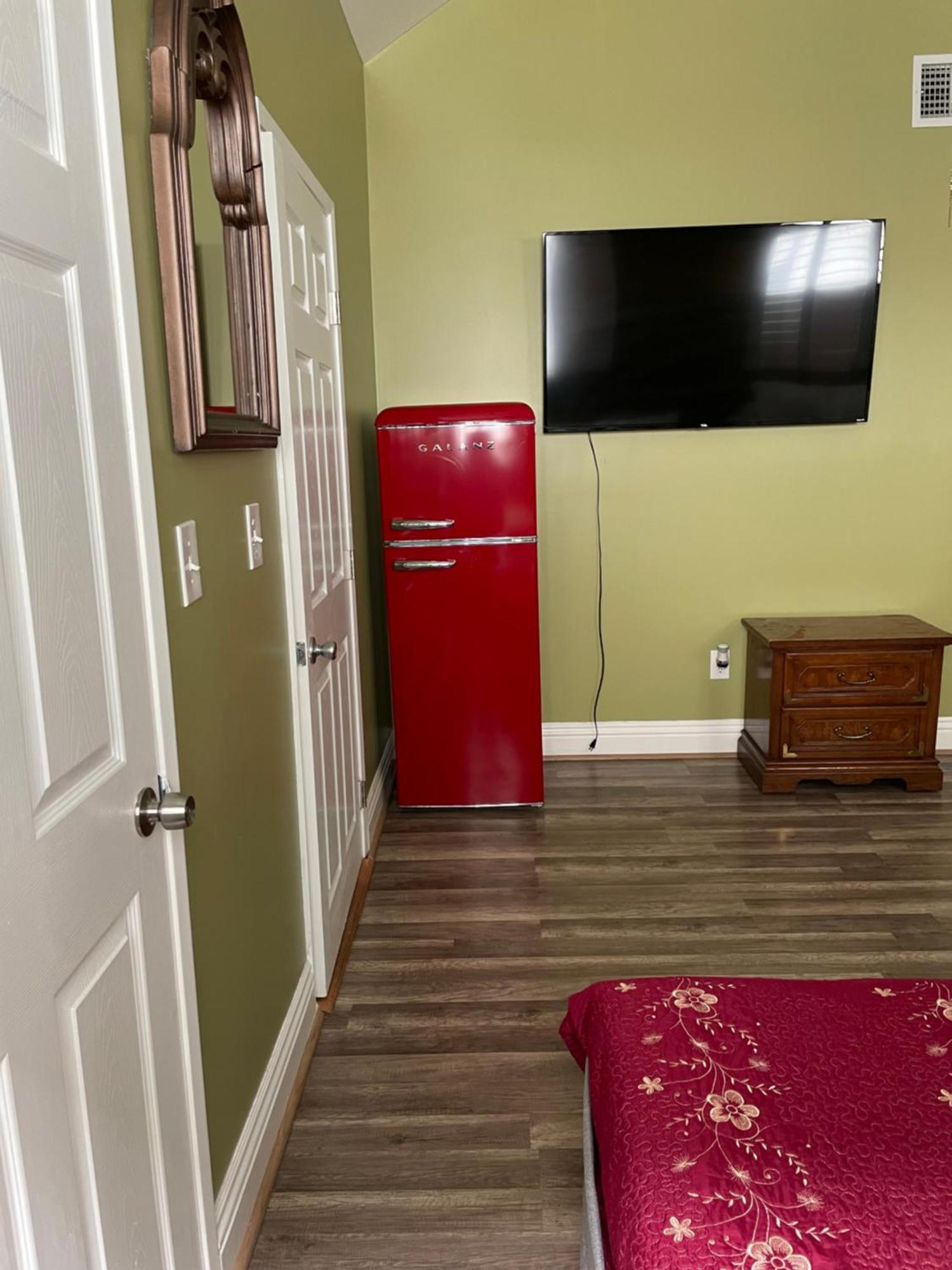 Homestay Private La Oasis: Usc-adjacent Comfort With Full Amenities Los Angeles