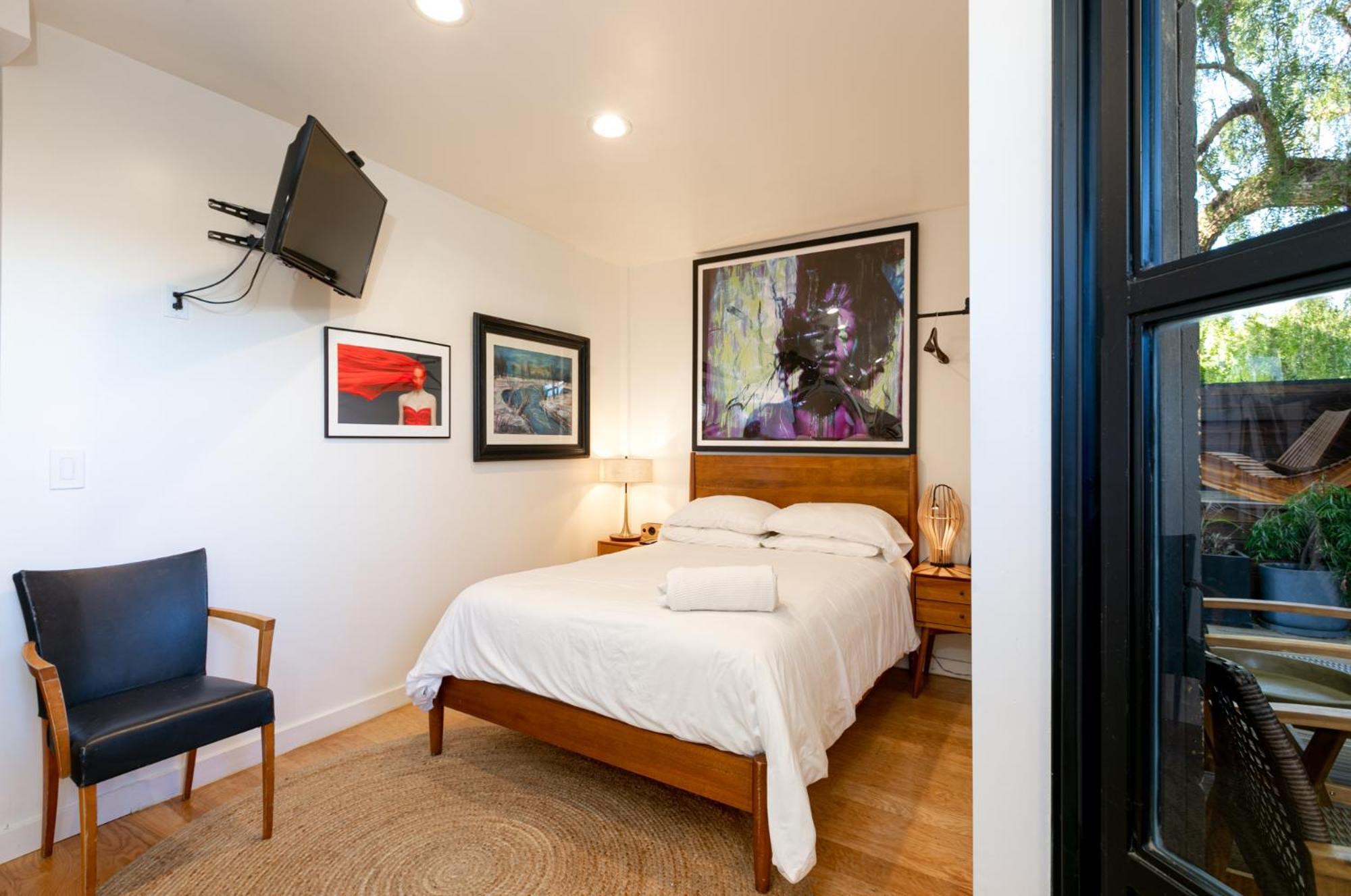 Artspace Venice Studio With Patio Apartment Los Angeles
