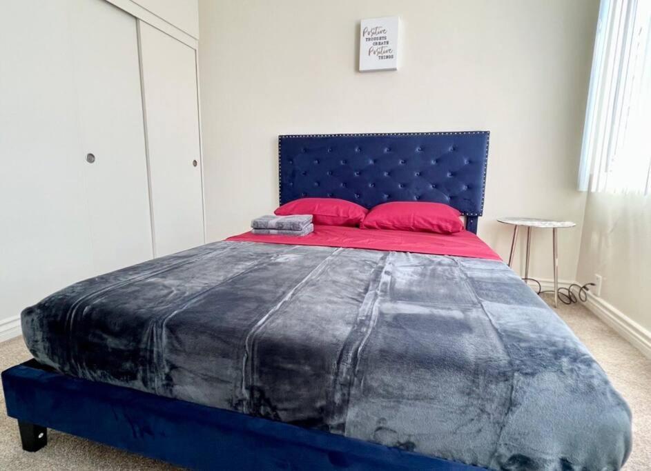 Apartment Marina Perfect 1 Bd,pool,parking,center
