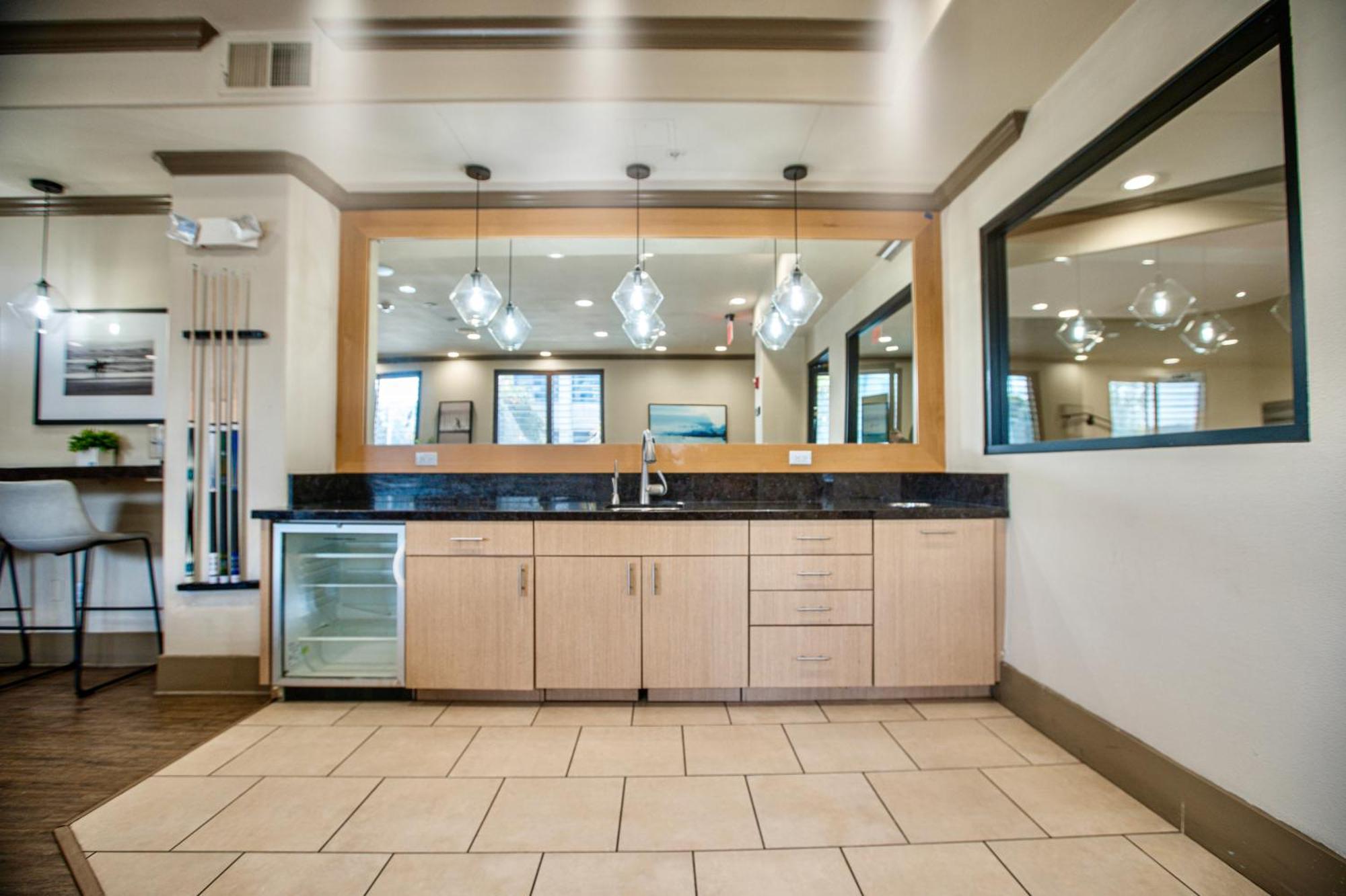 Cozy 2bd Retreat In Marinadelrey!free Parking&pool Apartment