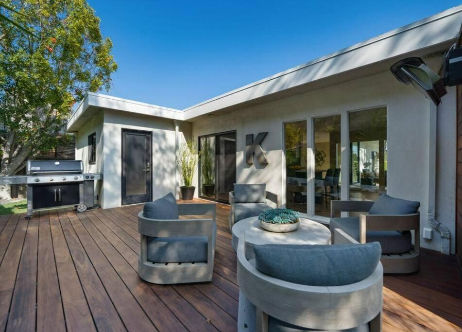 Hollywood Hills Oasis: The Ultimate Luxury Retreat Villa Los Angeles