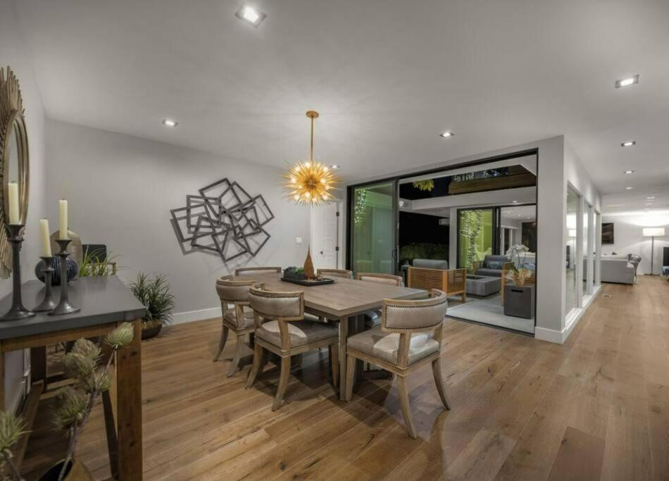 Villa Hollywood Hills Oasis: The Ultimate Luxury Retreat Los Angeles