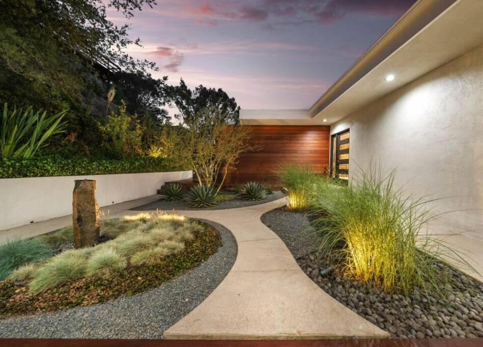 Hollywood Hills Oasis: The Ultimate Luxury Retreat Los Angeles