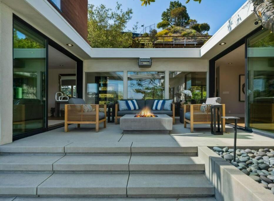 Hollywood Hills Oasis: The Ultimate Luxury Retreat Los Angeles