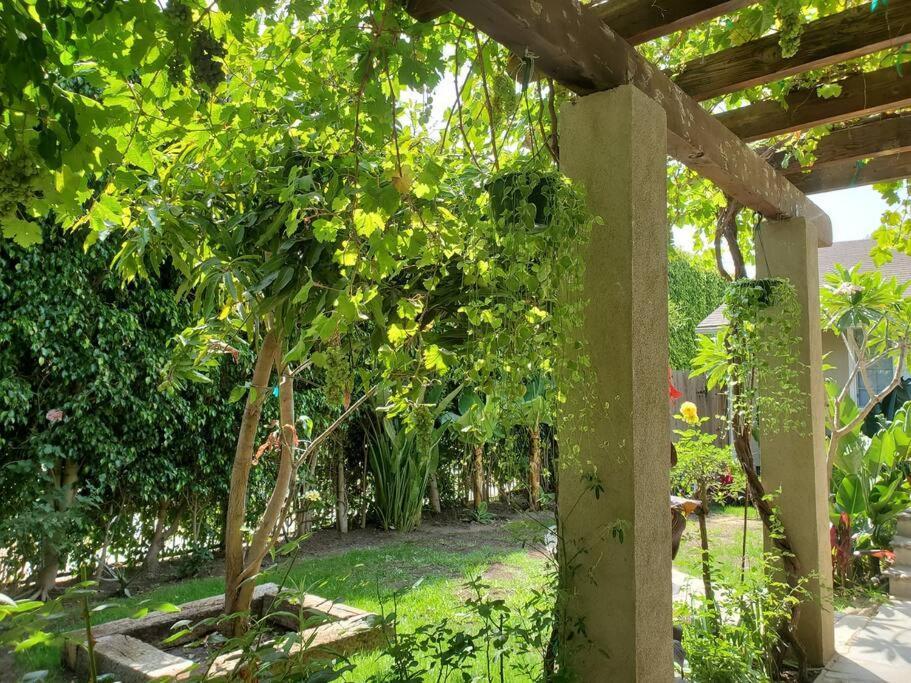 Located In The Heart Of The West Side * Los Angeles