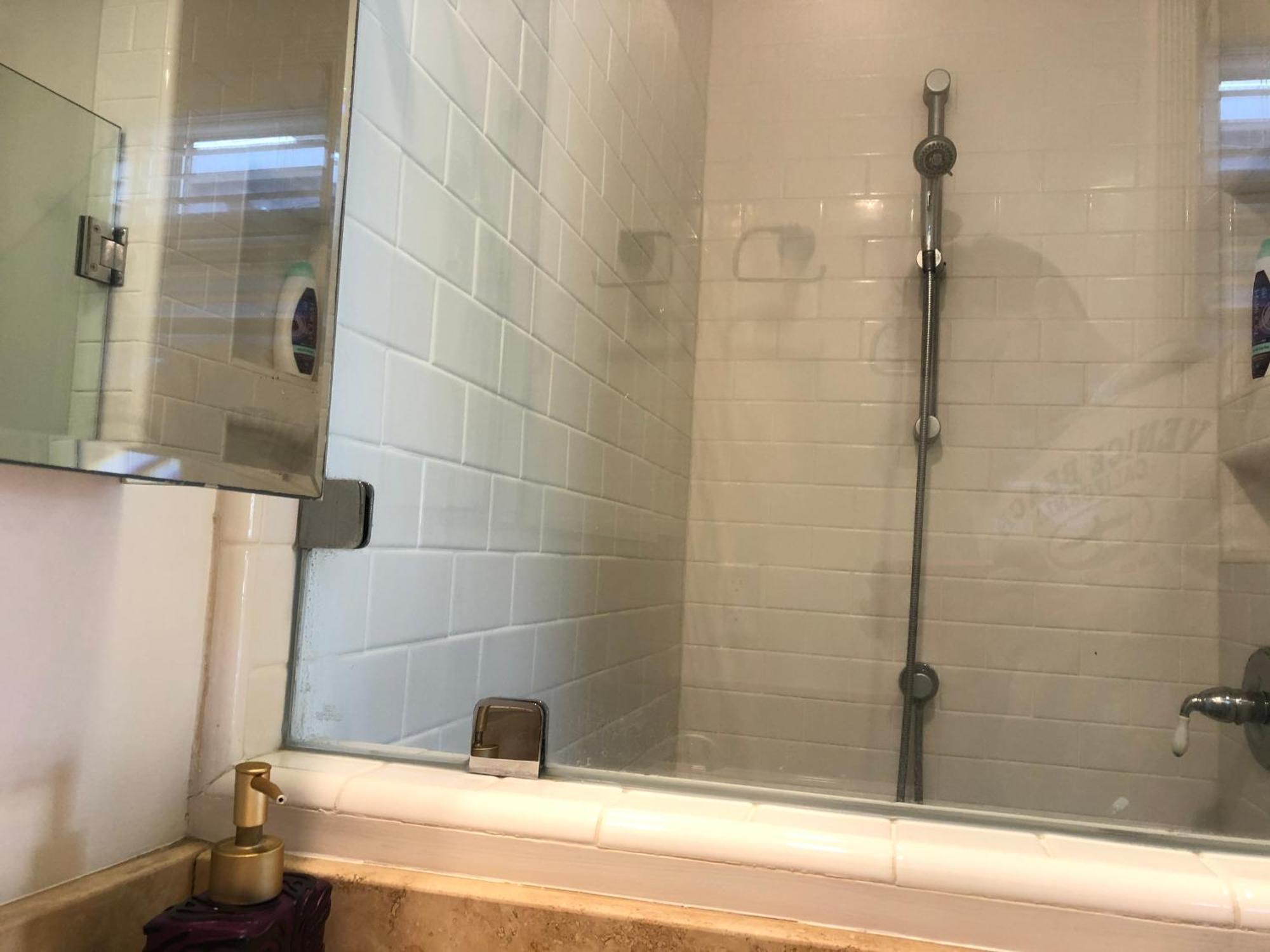 Guest house Venice Beach International Traveler Los Angeles