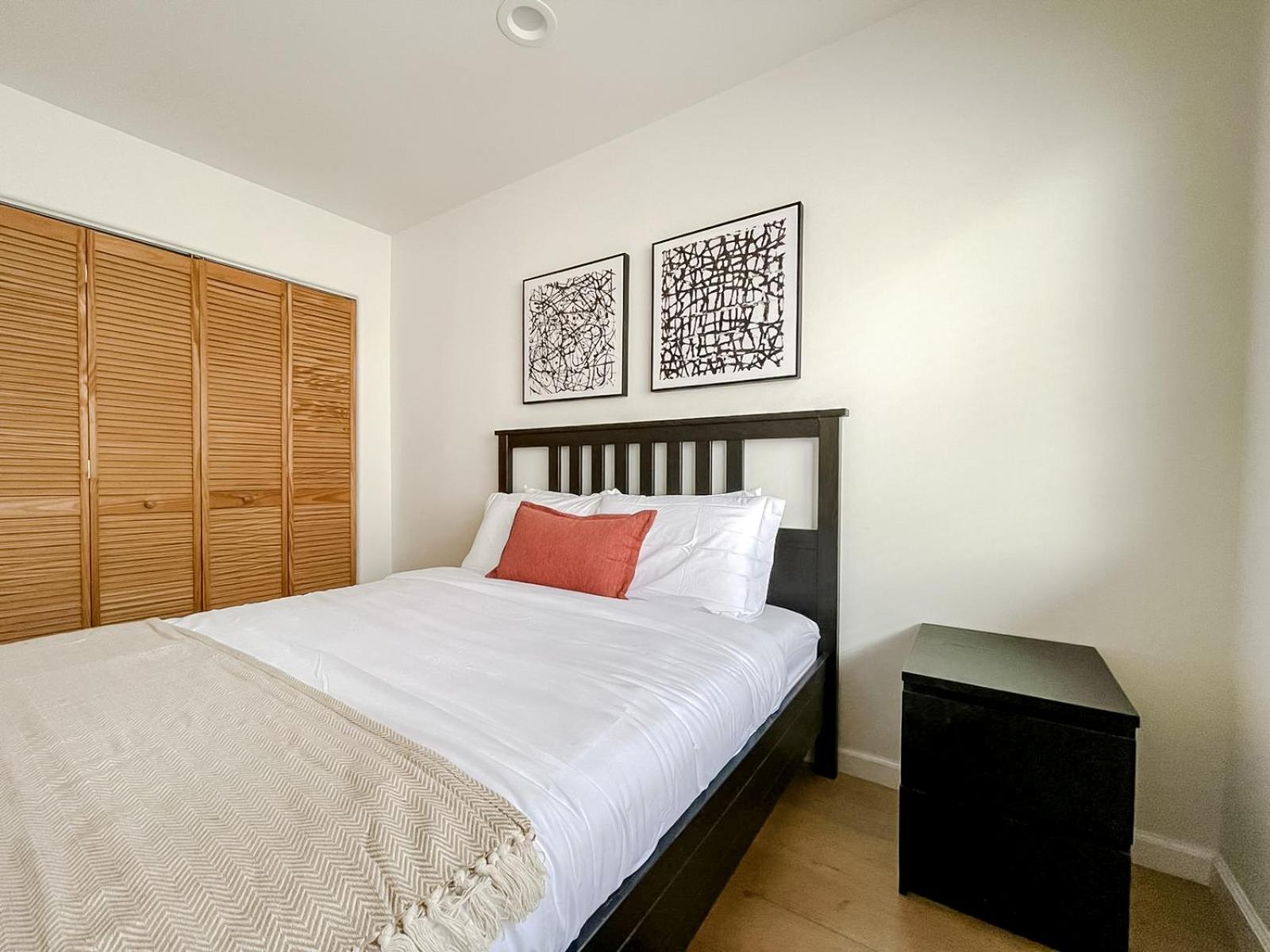 *weho/beverly Hills* Luxury 2bd/2.5ba + Balconies Los Angeles