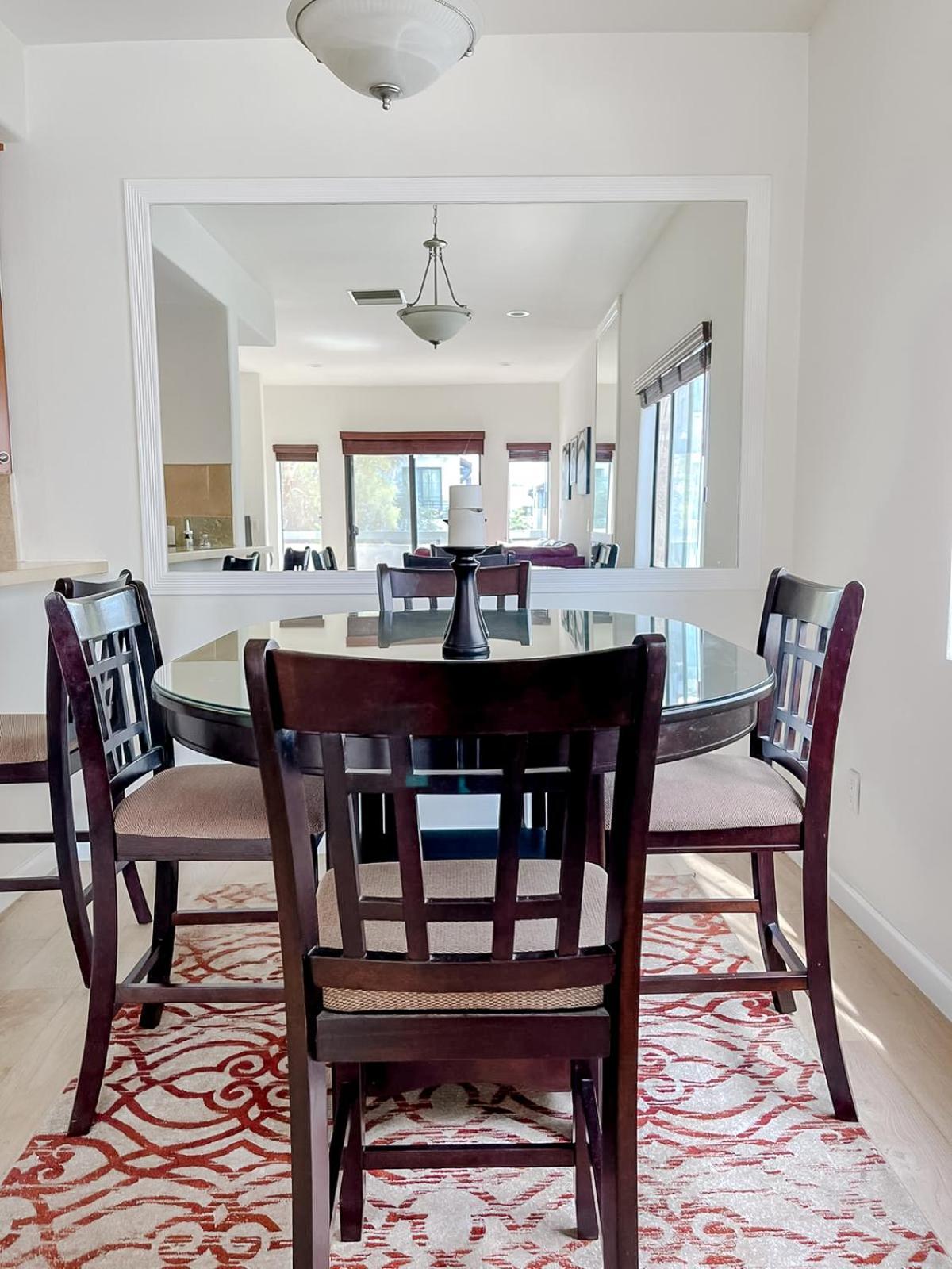 Apartment *weho/beverly Hills* Luxury 2bd/2.5ba + Balconies Los Angeles