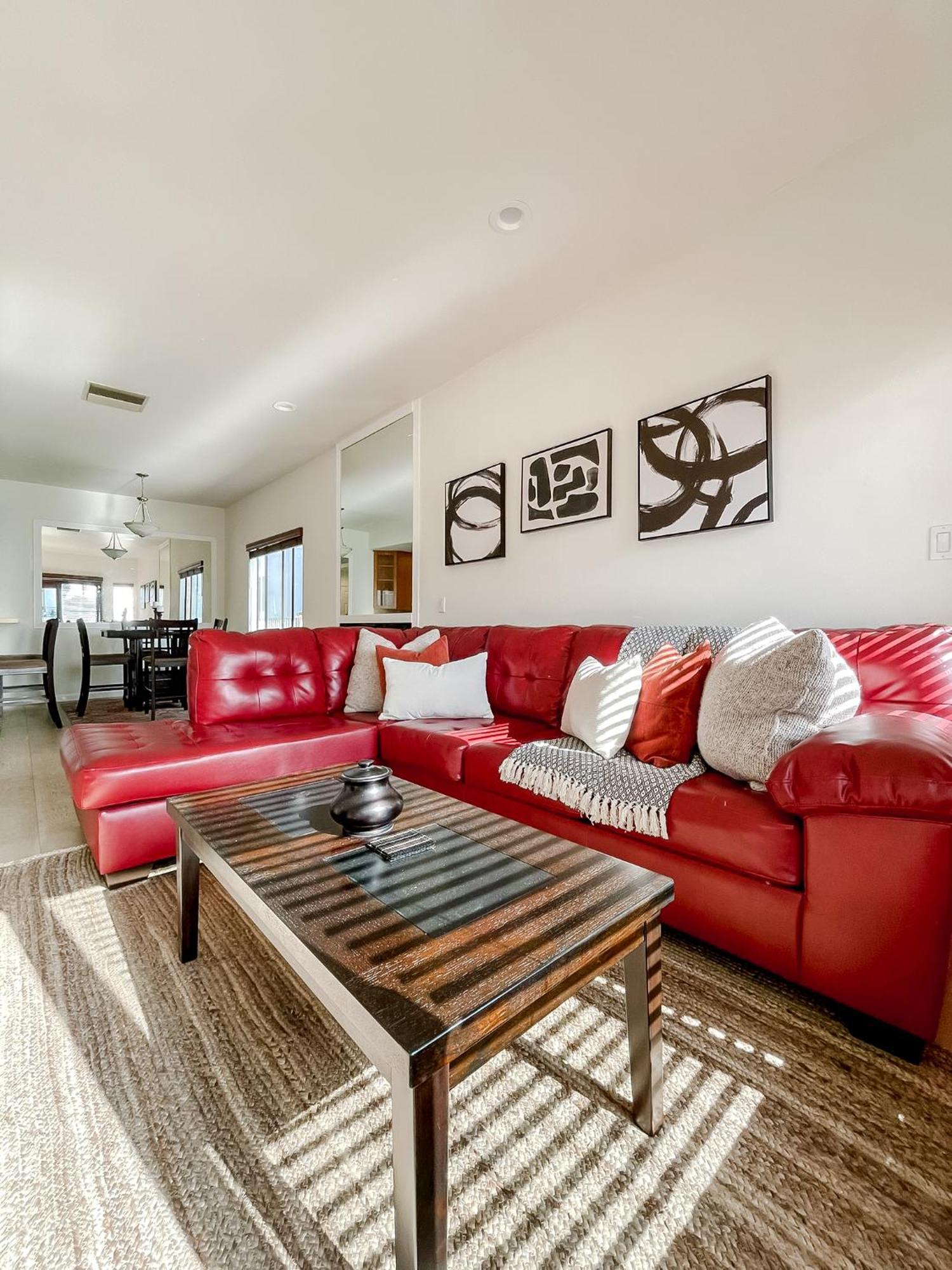 Apartment *weho/beverly Hills* Luxury 2bd/2.5ba + Balconies *