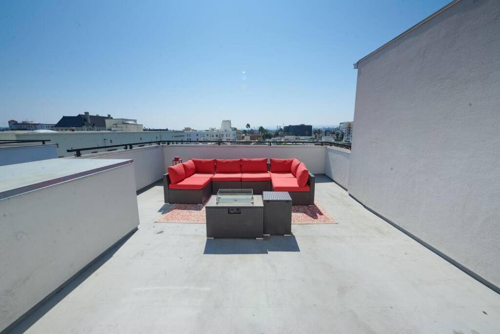 $3m Penthouse In K-town With Private Roof Deck Apartment Los Angeles