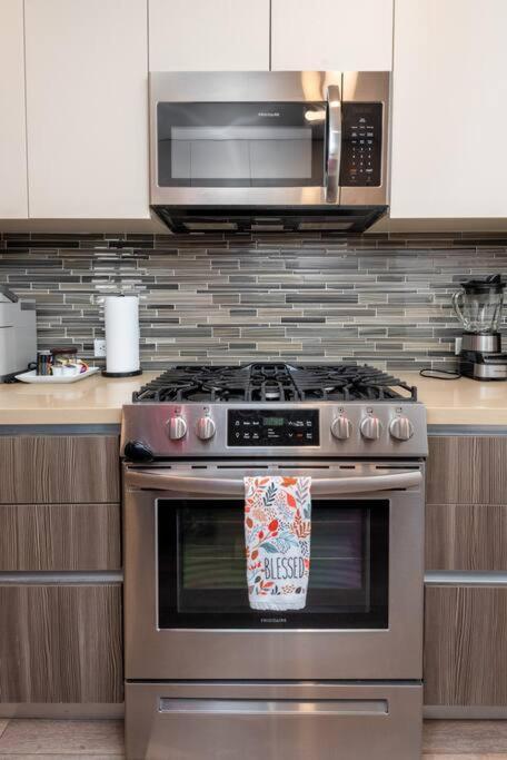 Luxurious Penthouse In Beverly Hills - Sleeps 10 Apartamento *