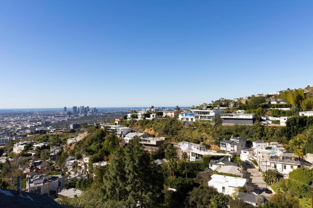 Hollywood Glamour: Gem With Cityscape Vibes Apartment *