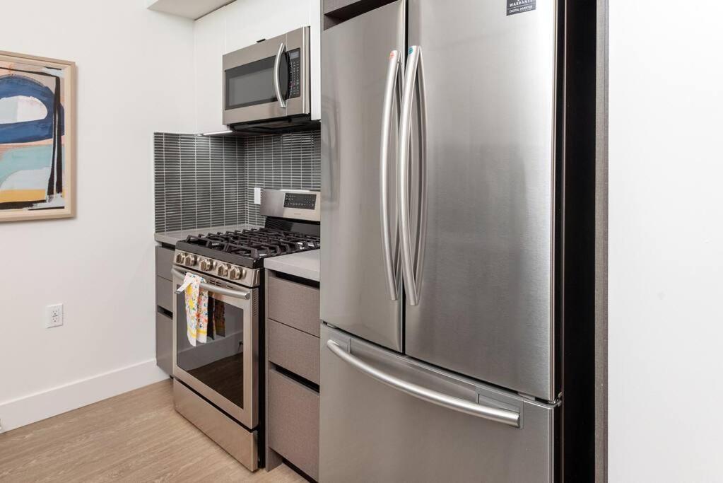 Apartment Timeless Glamour: Luxury In K-town