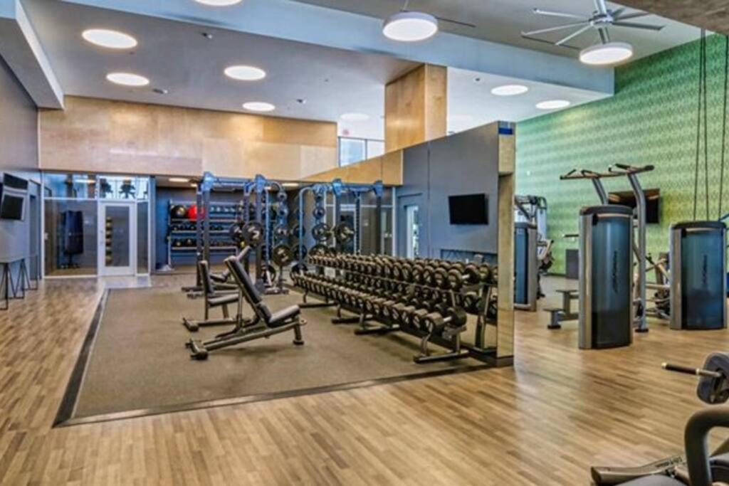 Luxury Modern And Bright In Hollywood 2br 2ba- 5215 *