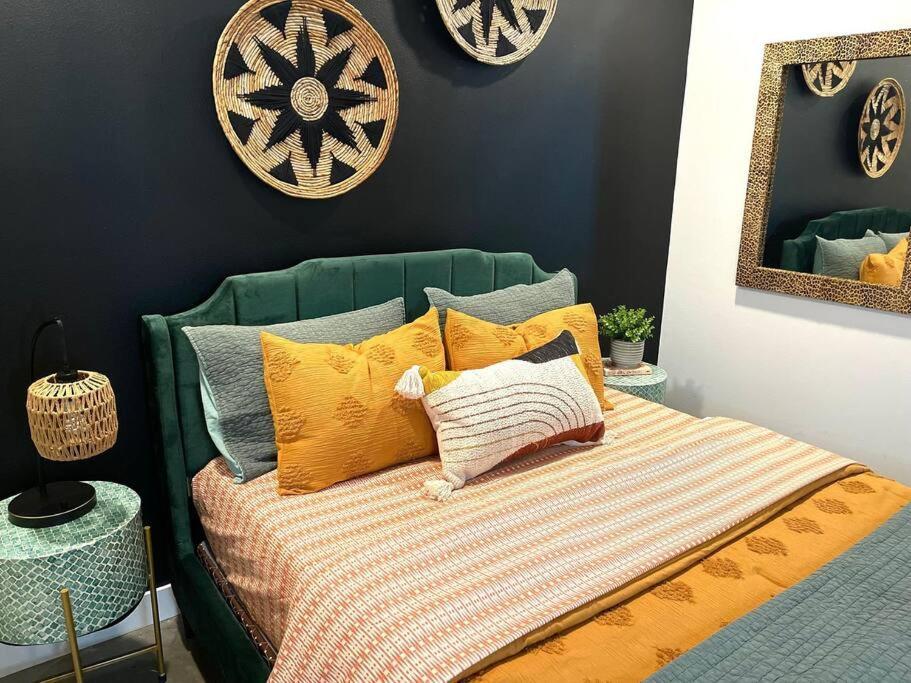 Luxury Modern And Bright In Hollywood 2br 2ba- 5215 *