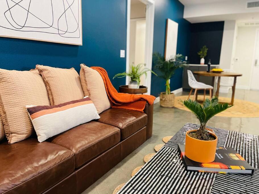 Luxury Modern And Bright In Hollywood 2br 2ba- 5215 * Los Angeles
