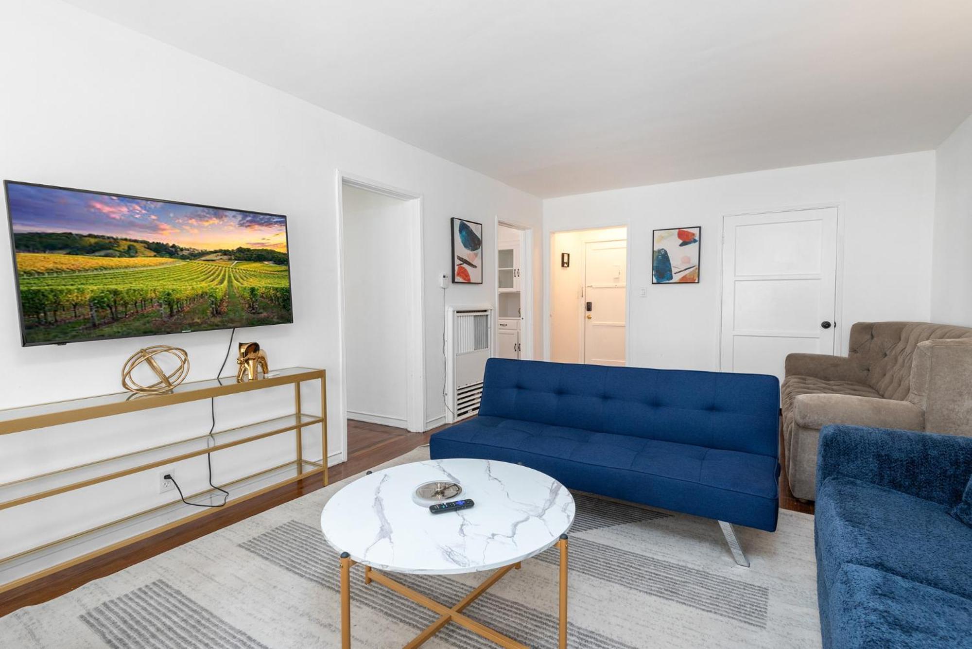 Charming 1-bedroom With Hot Tub Apartment *