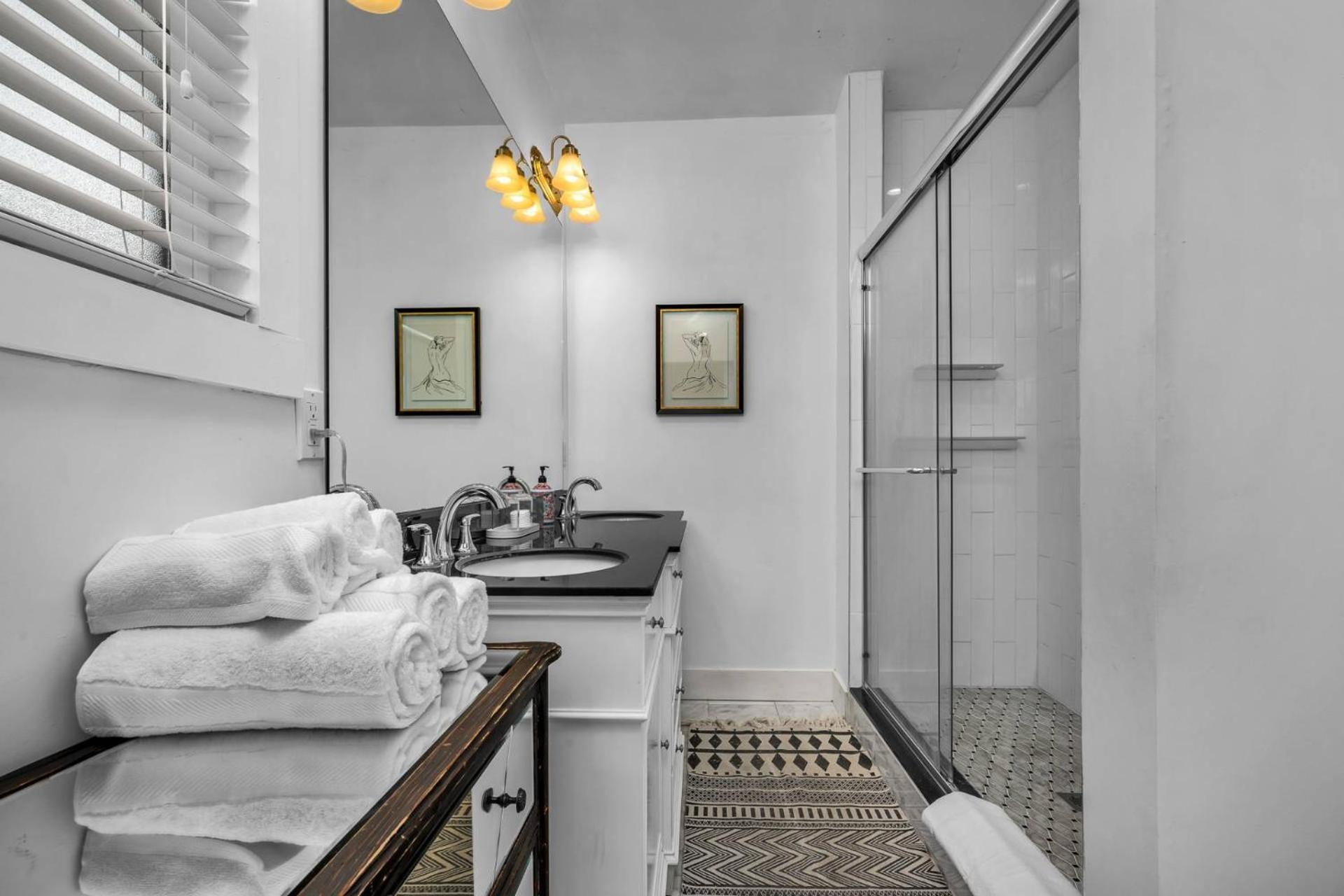 Gramercy Getaway Holiday home *