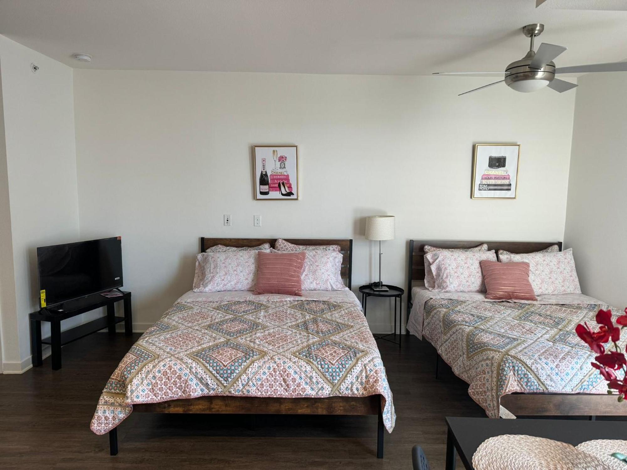 Incredible Hollywood Loft Free Parking * Los Angeles