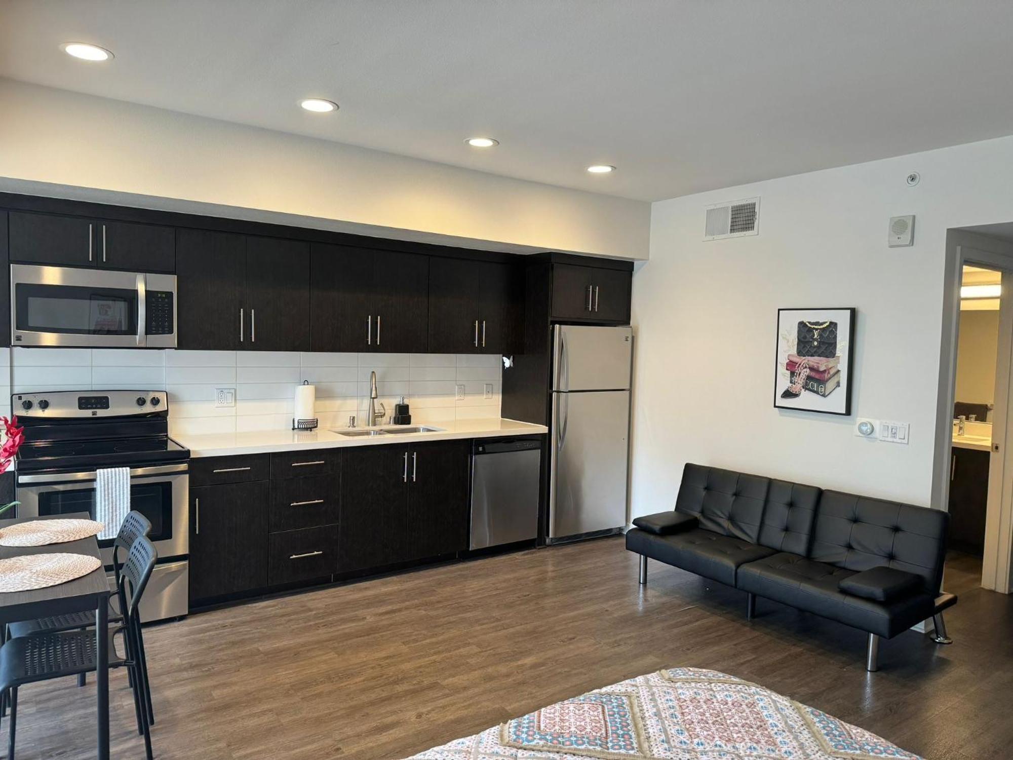 Incredible Hollywood Loft Free Parking Apartment Los Angeles