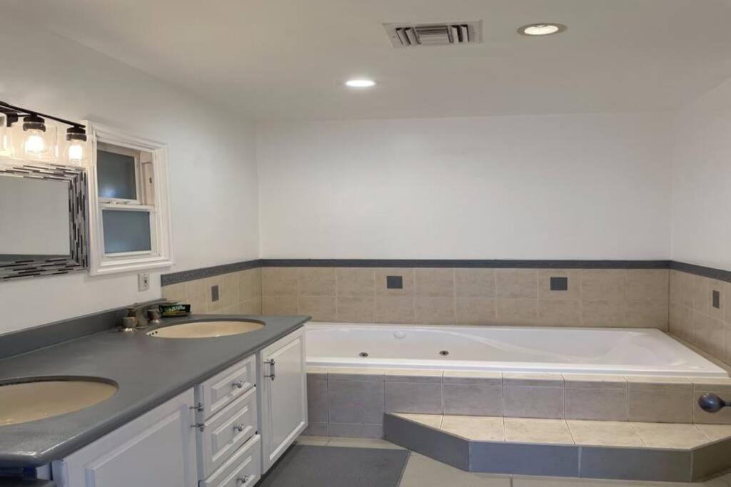 3 Bd In Heart Of Beverly Hills Apartamento Los Angeles