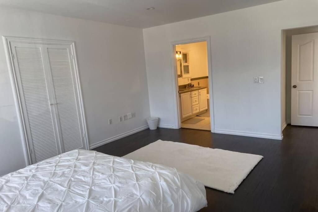 Apartamento 3 Bd In Heart Of Beverly Hills