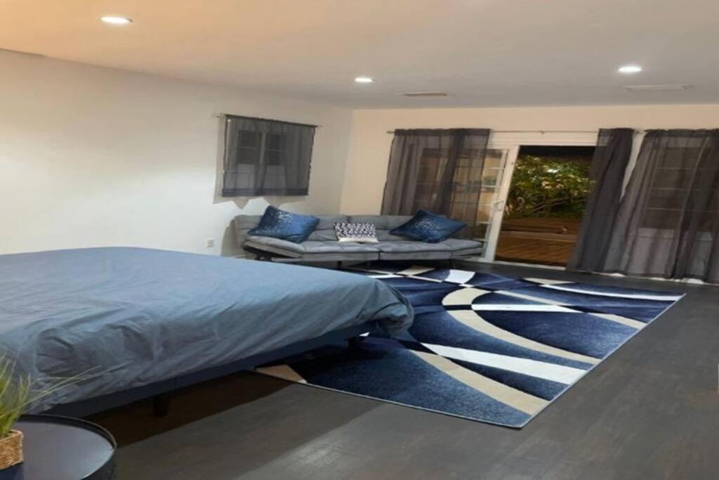Apartamento 3 Bd In Heart Of Beverly Hills *