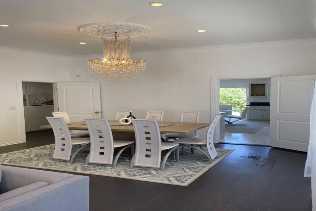 3 Bd In Heart Of Beverly Hills Los Angeles