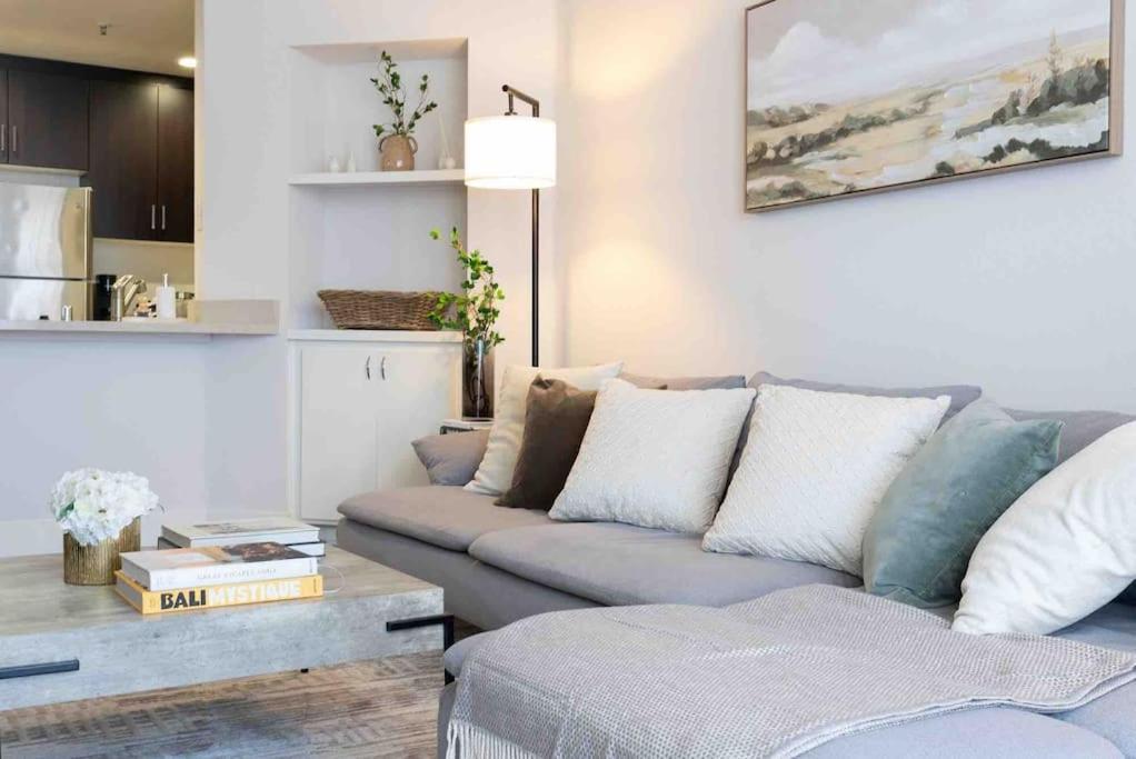Apartment Tulip - 2 Bedroom In West Hollywood Los Angeles