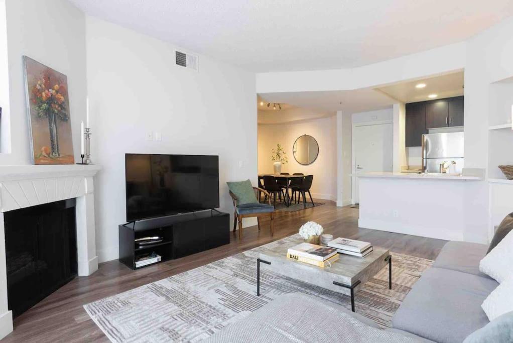 Tulip - 2 Bedroom In West Hollywood *