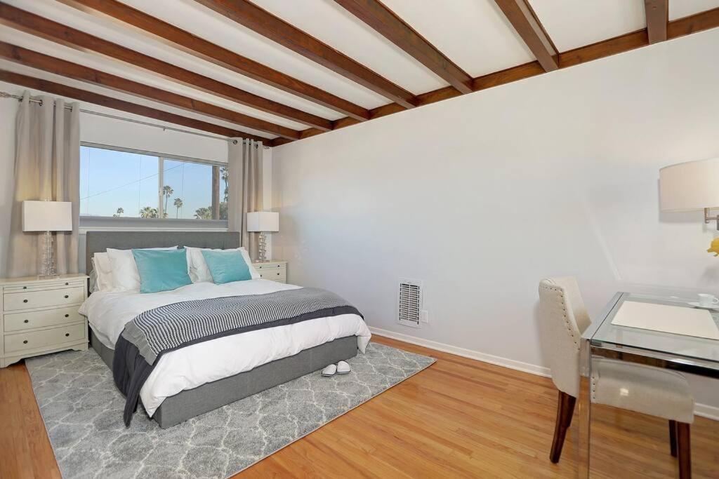 Ocean View With Your Capuccino Apartment Los Angeles