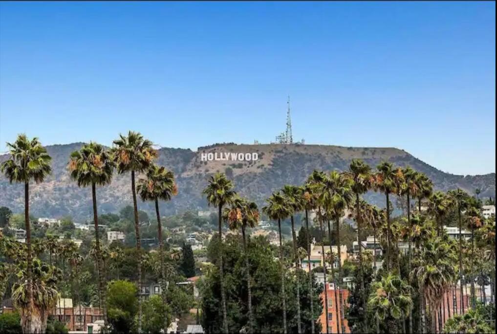 Hollywood Sleep 7 Panoramic View Two Bedroom With Rooftop Apartment