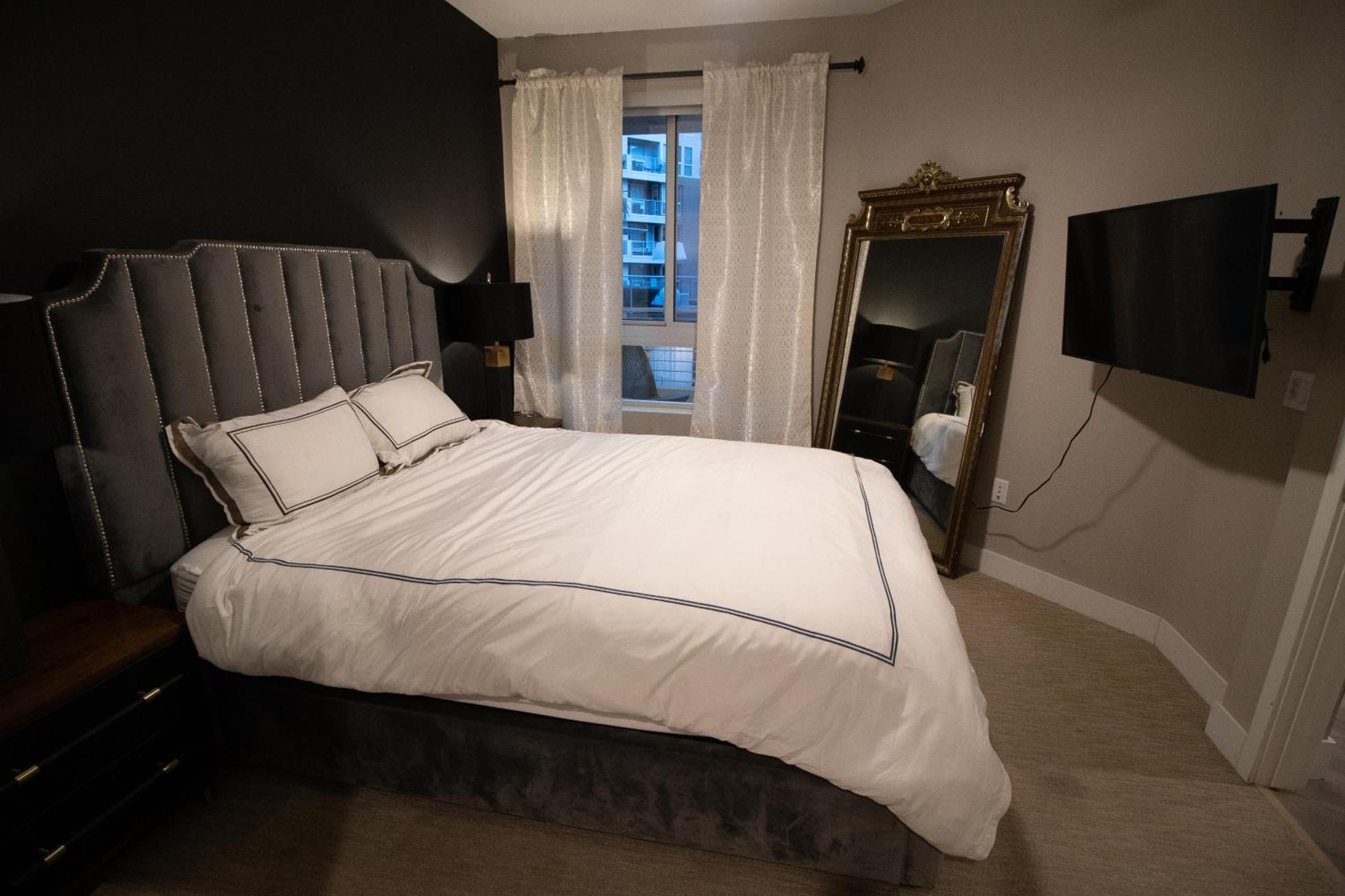 Apartment The Santa Monica One