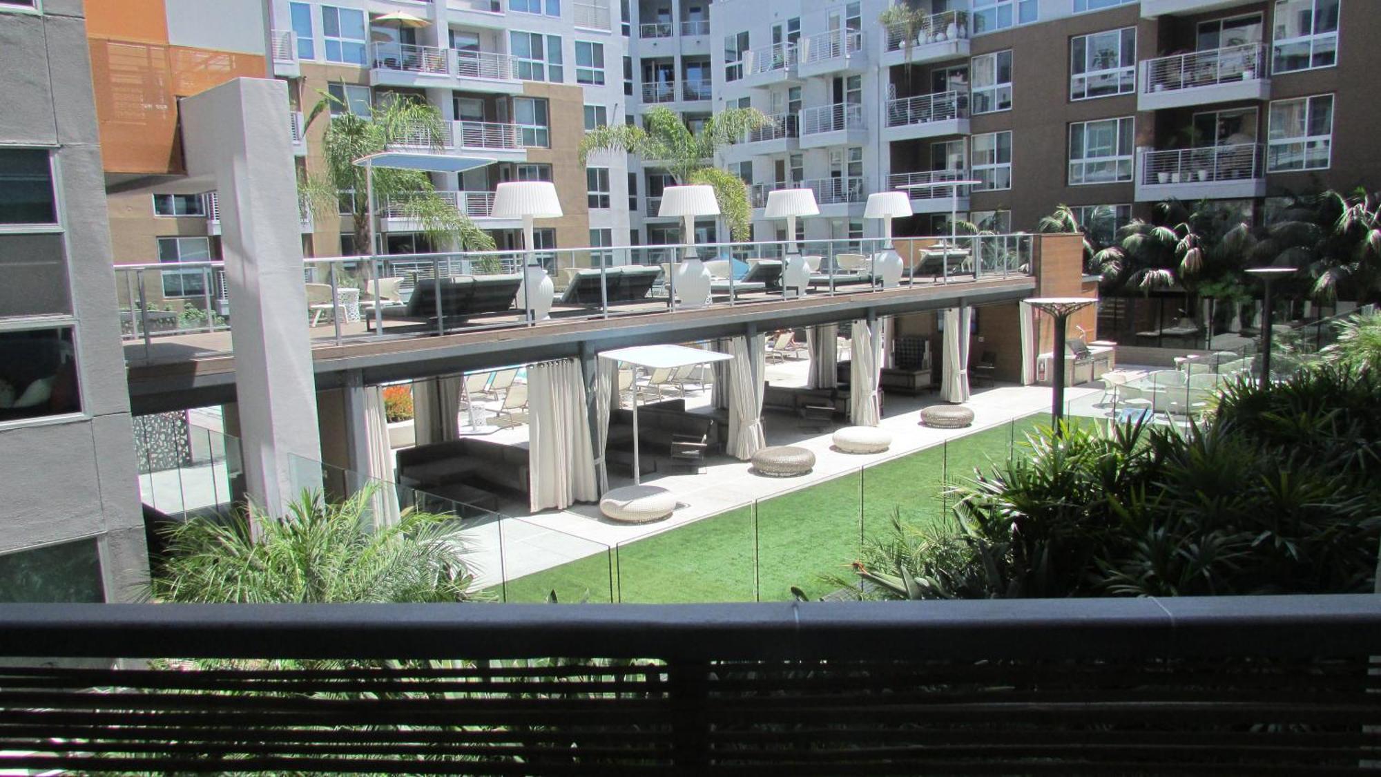 The Santa Monica One Apartment