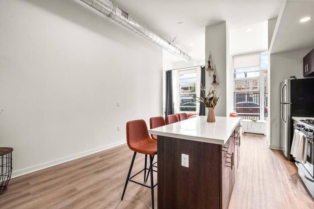 Apartment Spacious Dtla With 2 Bed, Free Parking And Pool Los Angeles