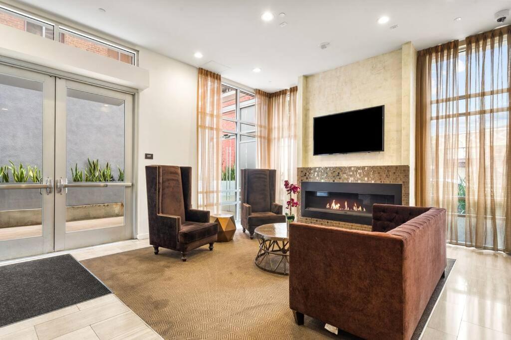 Spacious Dtla With 2 Bed, Free Parking And Pool Los Angeles