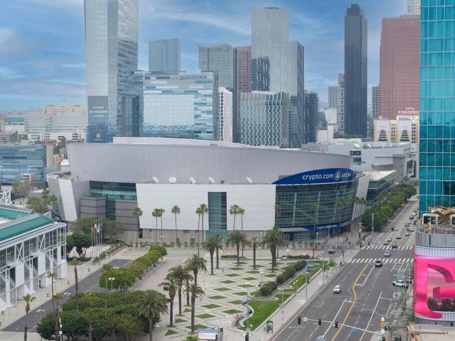 Spacious Dtla With 2 Bed, Free Parking And Pool