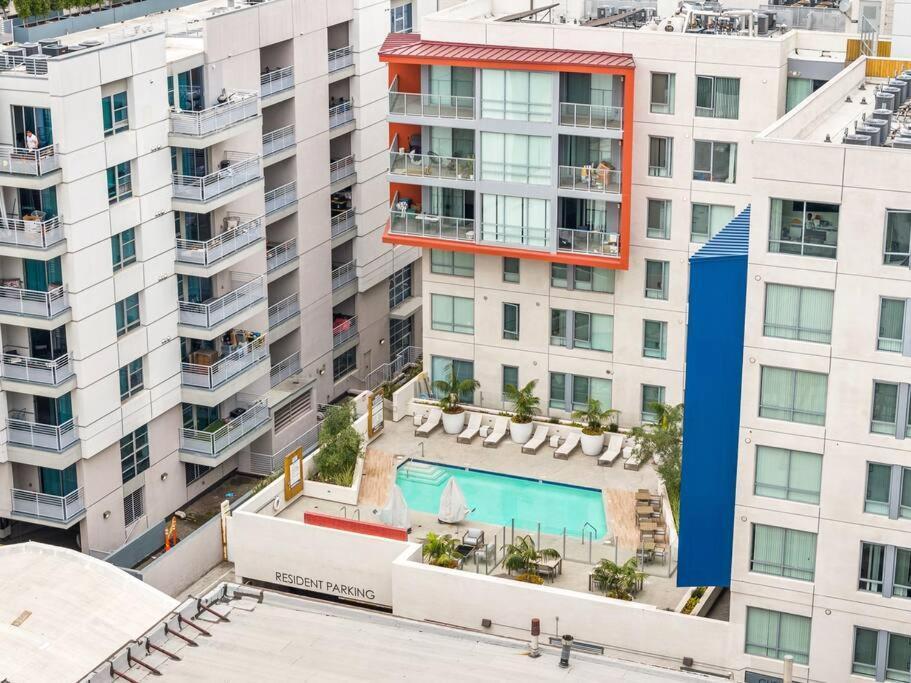 Apartment Spacious Dtla With 2 Bed, Free Parking And Pool