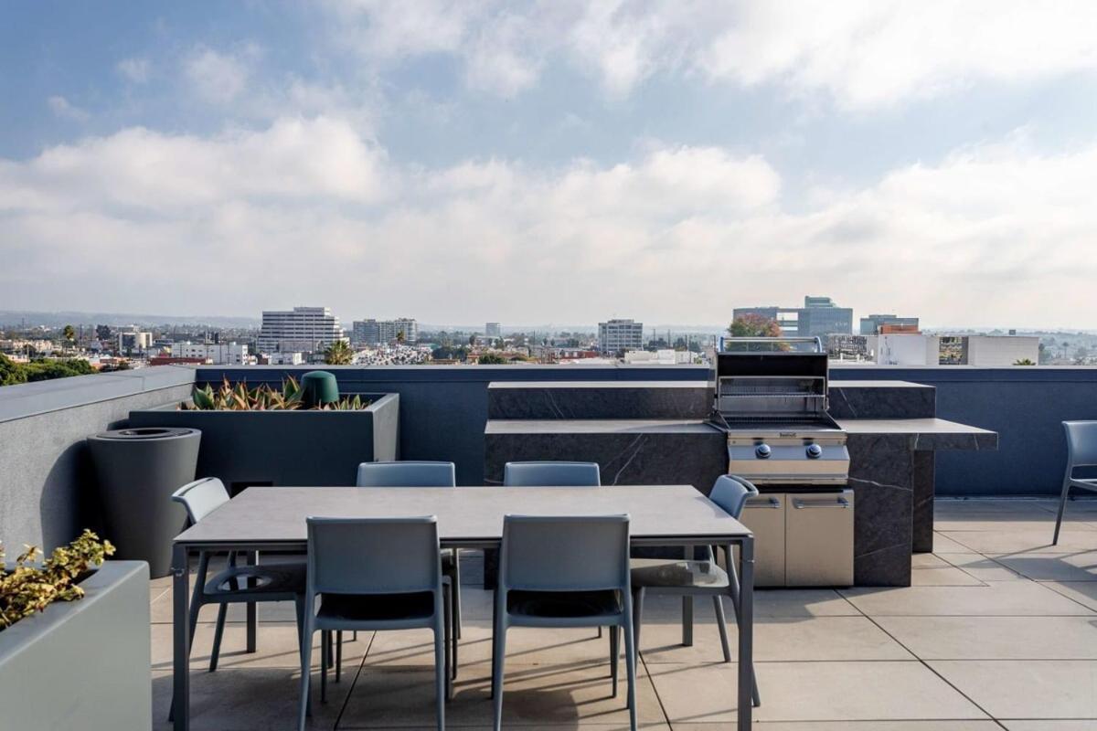Cozy Coliving Near Ucla In Unit W&d Apartamento