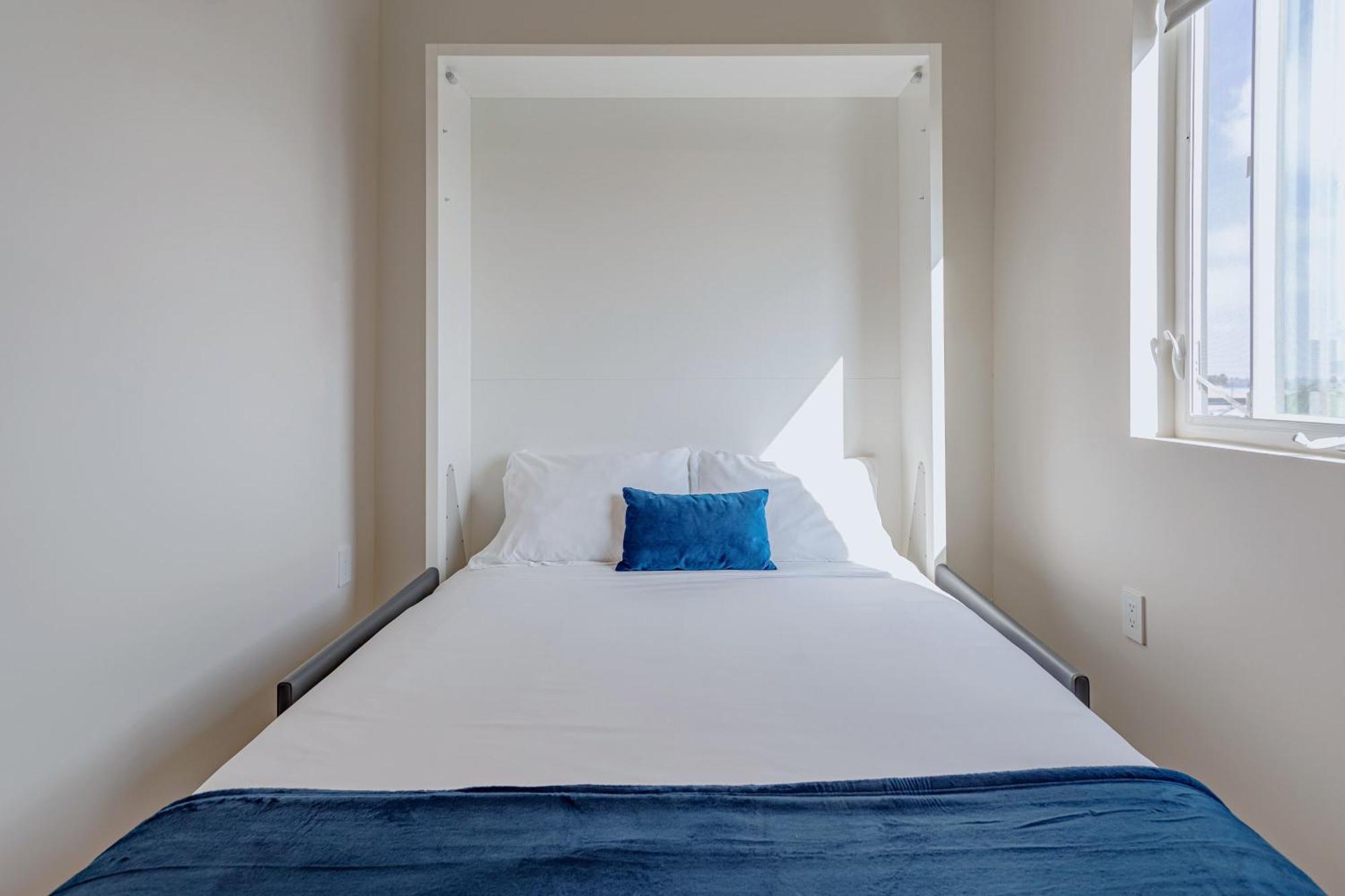 Ucla Area Cozy Coliving W Walk In Closet Apartment
