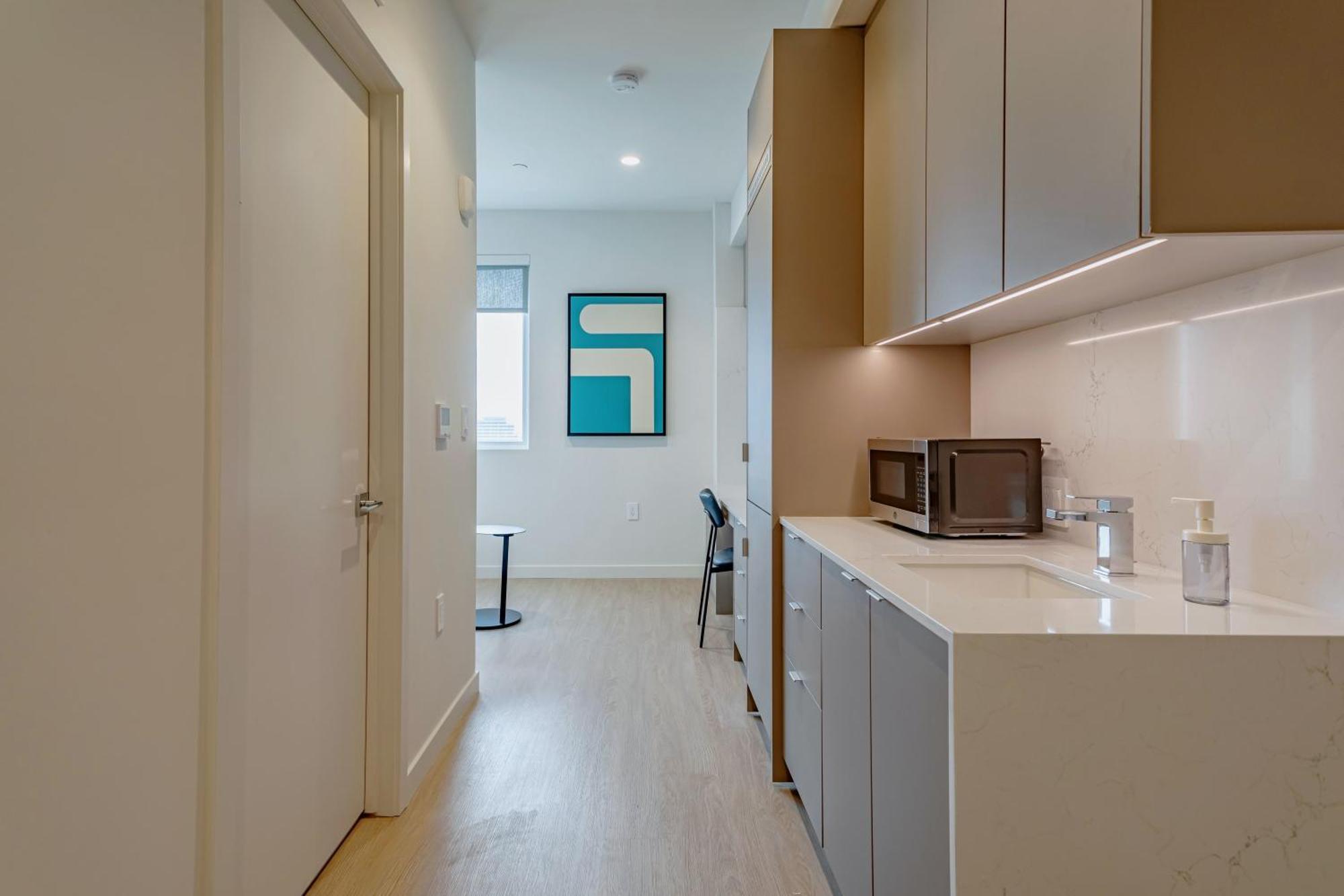 Ucla Area Cozy Coliving W Walk In Closet Apartment Los Angeles