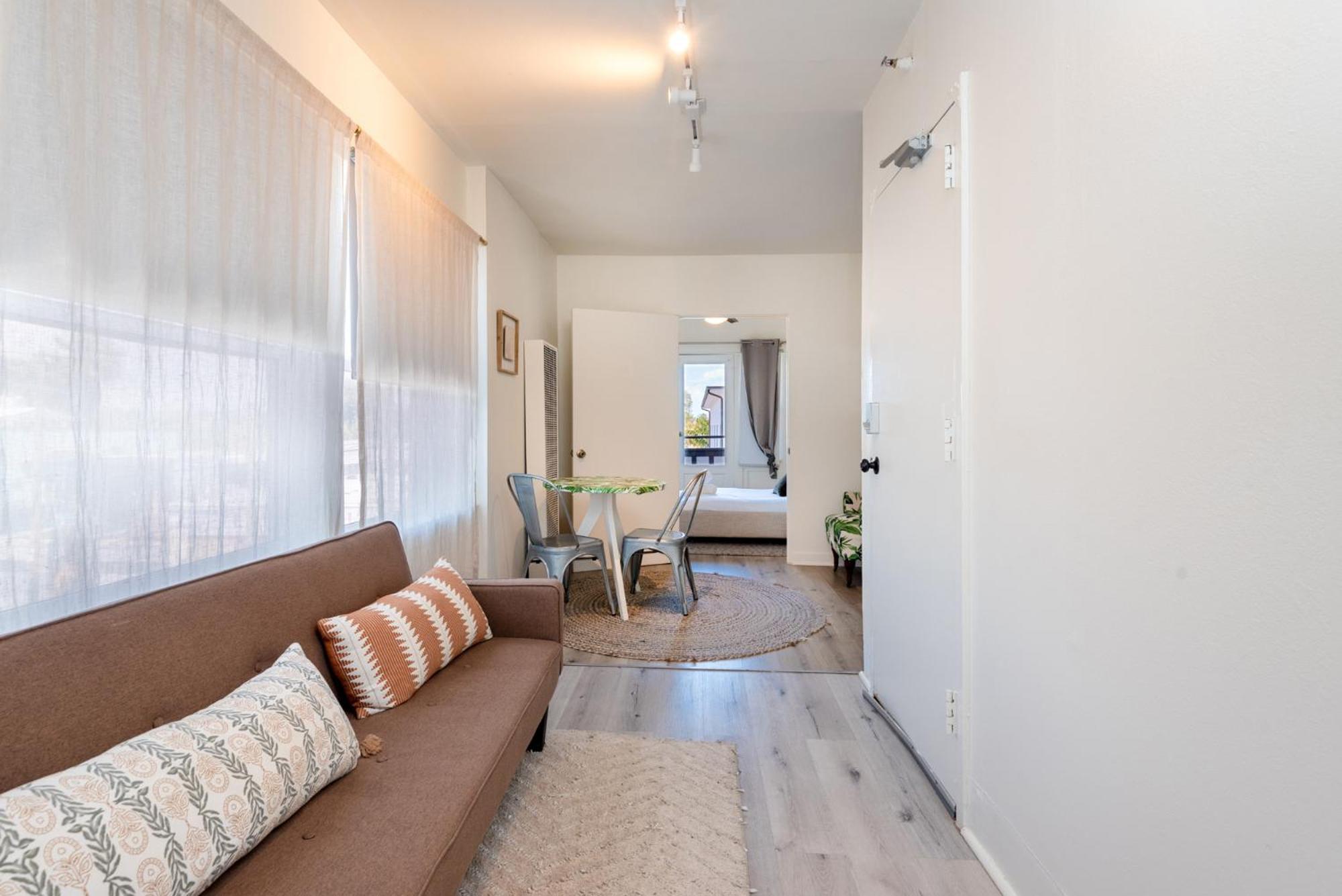 Modern 1br Haven In Iconic Venice * Los Angeles