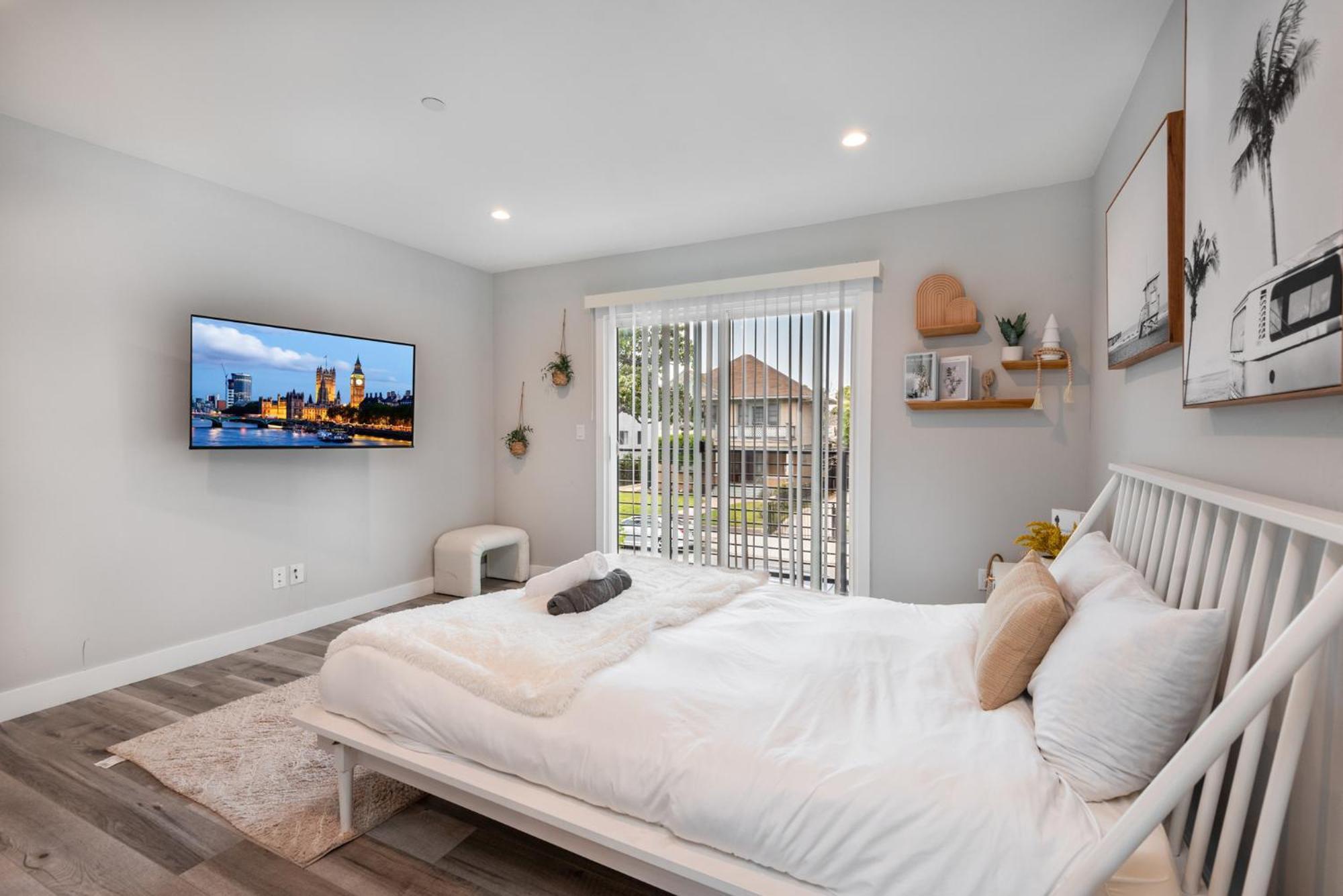 Elegant Apt In La With 4br And 4 Ba Sleeps Apartamento
