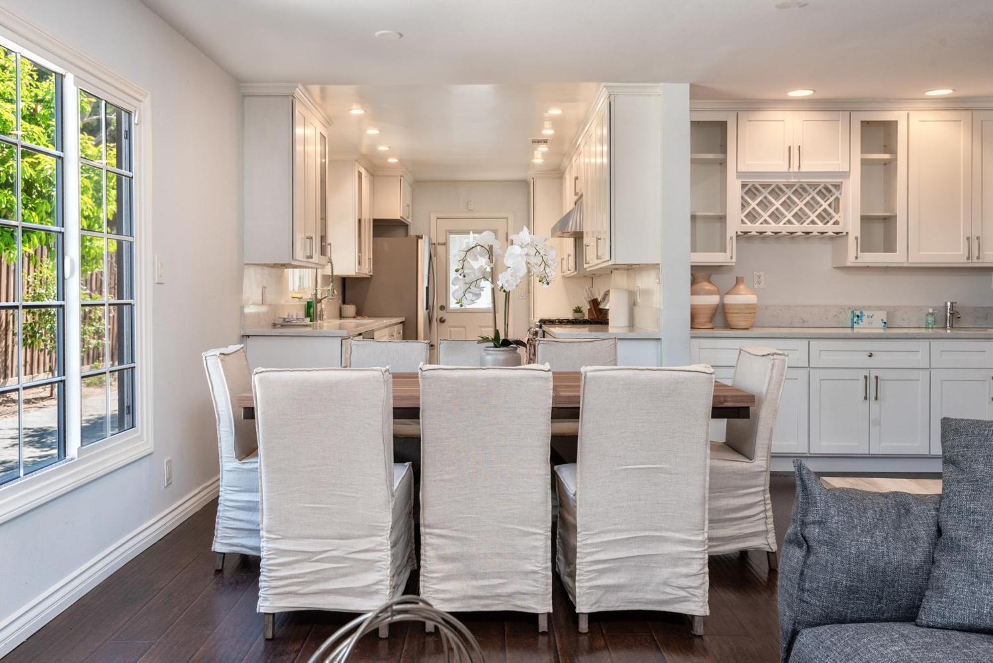 Apartment Luxe Spacious In Tarzana