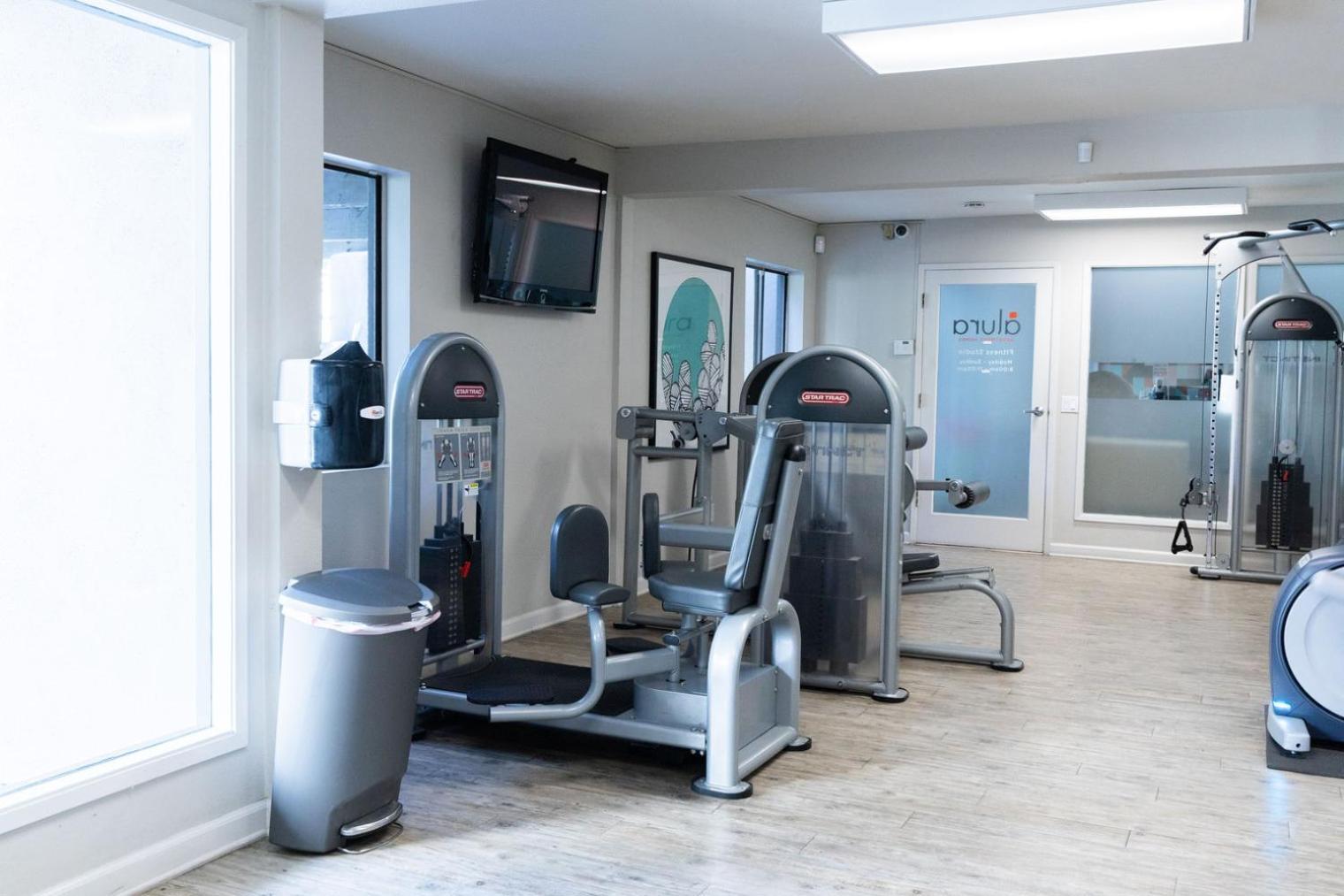 Apartment Woodland Hills 1br W Pool Gym Nr Warner Center Lax-694 Los Angeles