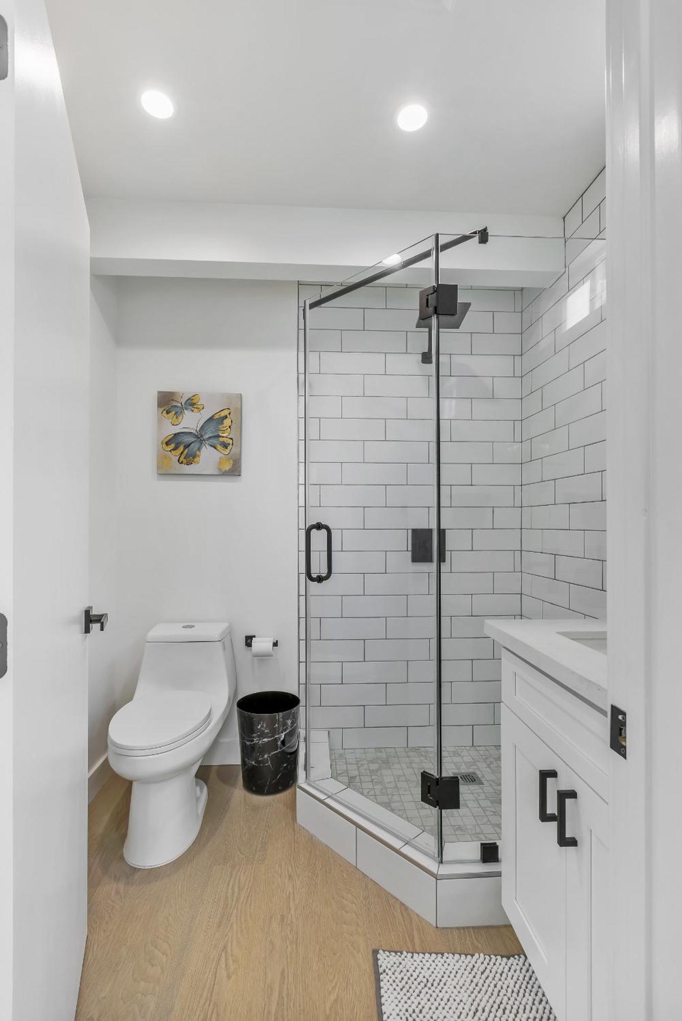 Apartment Newly Renovated 3bed, 2bath In Santa Monica