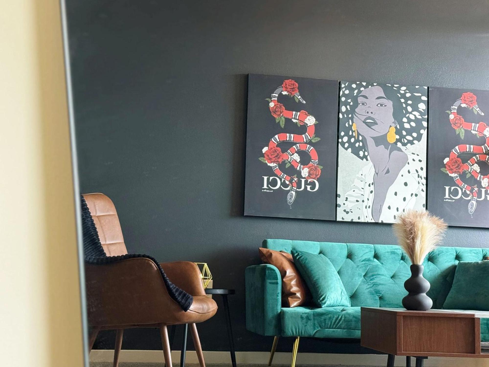 Designer In La-free Parking 10 Min To Cedars Apartment *