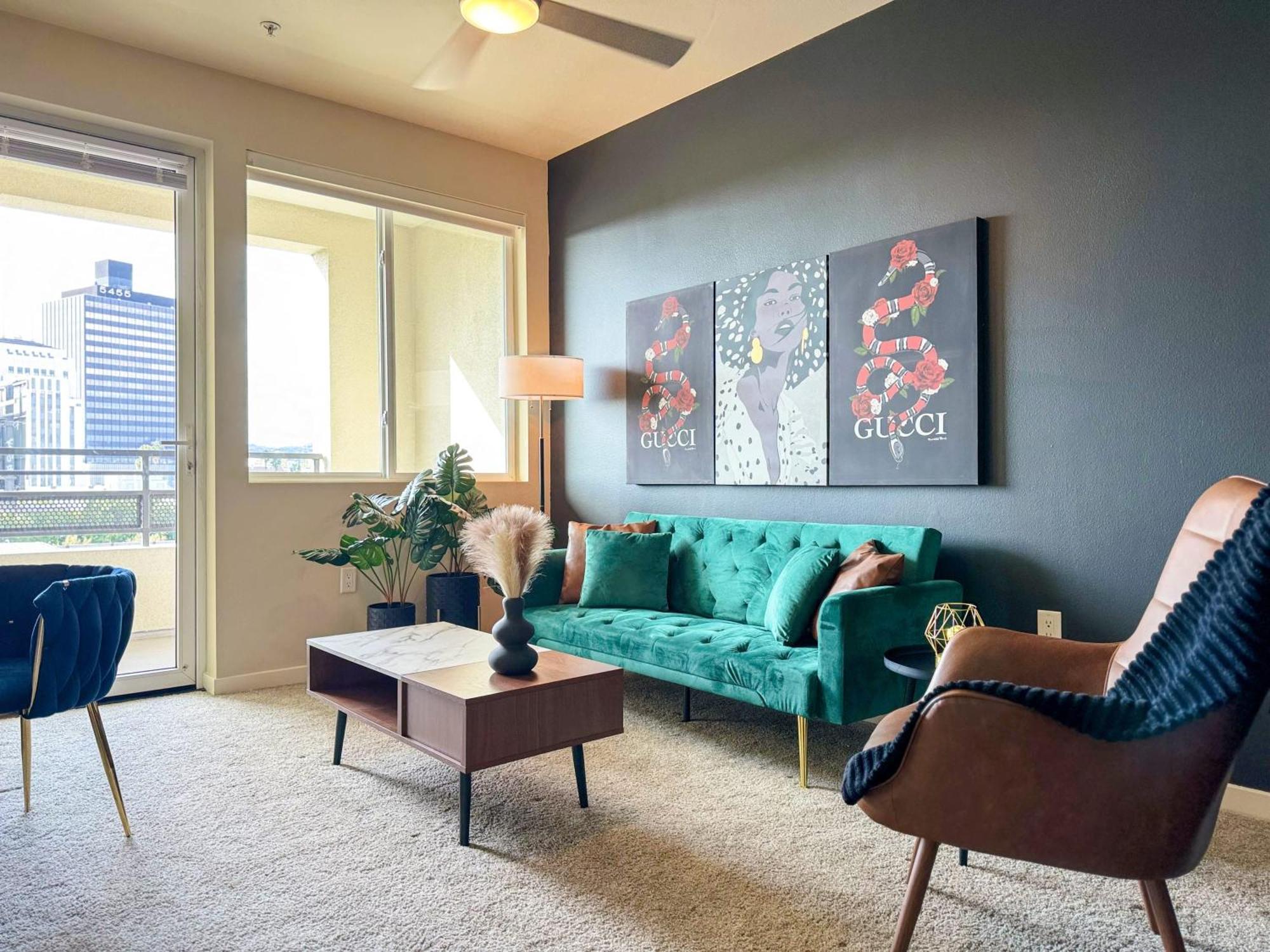Designer In La-free Parking 10 Min To Cedars Apartment Los Angeles