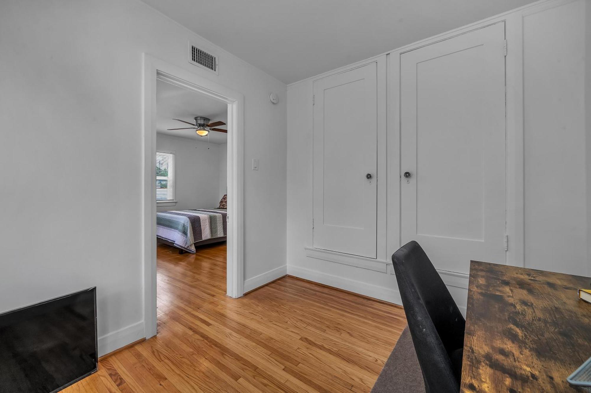 Holiday home Chic Charming 2-bedroom With Office In The Weho Los Angeles