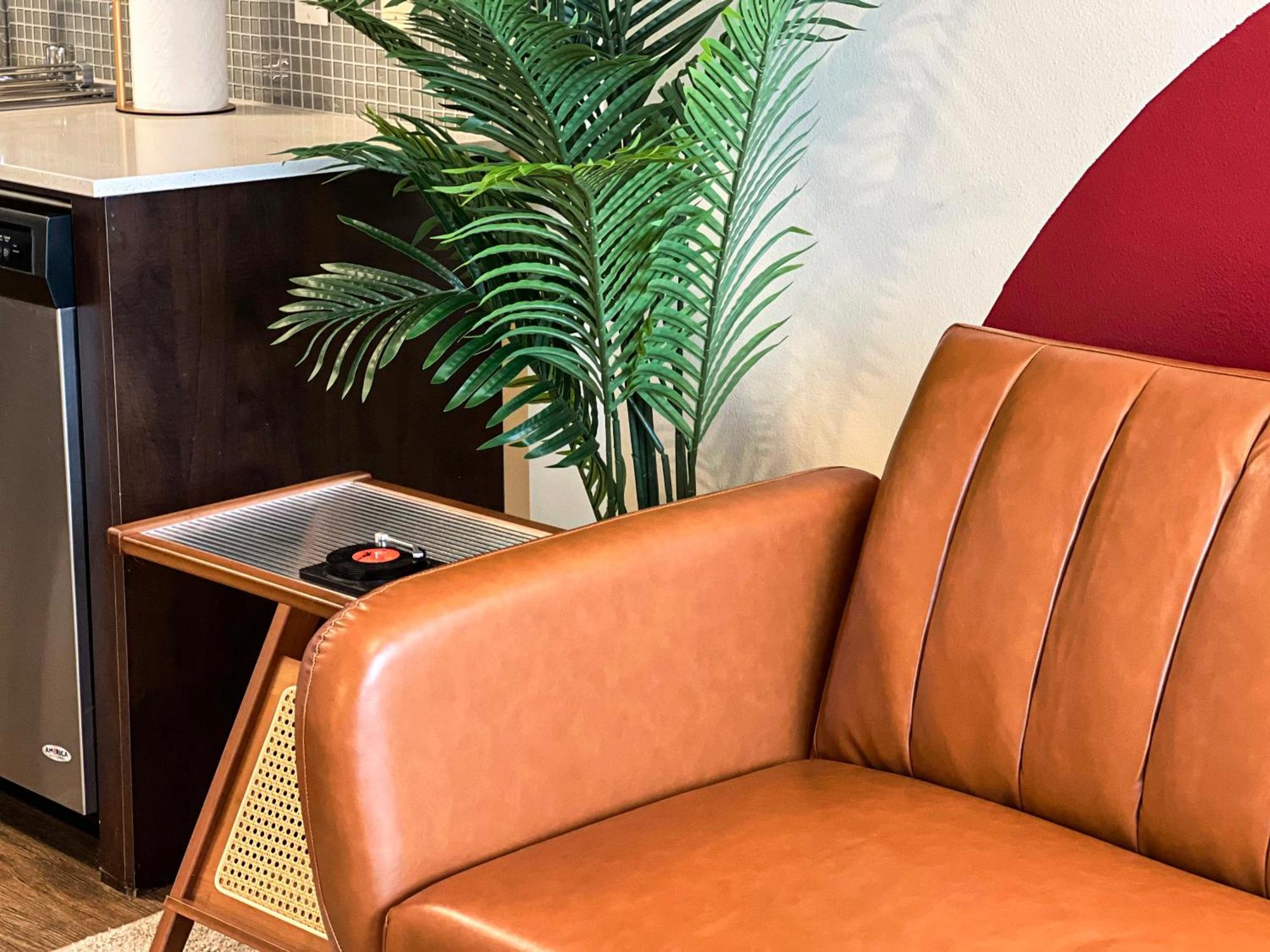Apartment Boho Style La -free Parking 10 Min To Cedars *